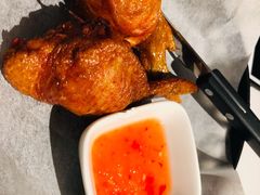 鲜虾胶酿脆皮鸡翅-港丽餐厅