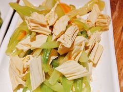 -平娃三宝烧烤·面食(南小街店)