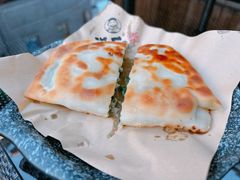 蛤蜊荠菜合饼-地二手作鱼汤馄饨(上街里店)