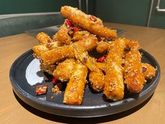 -梧桐树下(云锦世家店)