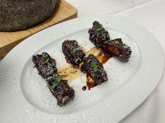 -品海楼·大连海胆锅贴馆(东港店)