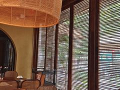 -二厨·吊桥小院·脆皮烧鸡公·本地农家菜(沿江西路店)