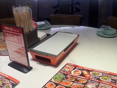 -嗨辣小聚·盘锦河蟹·海鲜烧烤龙虾(盘锦十年好店)