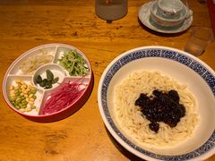 -肘子酥·天津菜·特色捞面(德云社店)