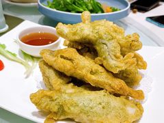 -HOMES上海本帮菜(襄阳公园店)