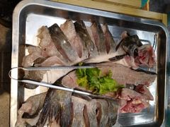 -香坝坝鲜鱼火锅(春熙路店)