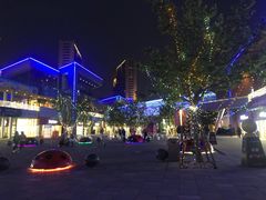 -百年港湾奥特莱斯(香炉礁店)