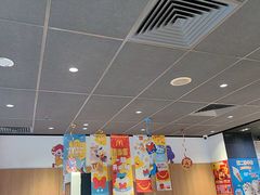 -麦当劳(十字街店)