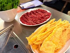 -胡须佬鸡煲四季火锅店(石厦西村直营店)