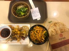 -远大美食广场(远大购物中心店)