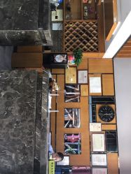 -水灵珑美容造型中心