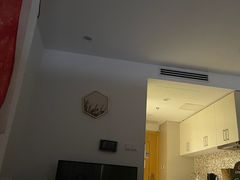 -秘境影院式酒店(苏州平江万达广场店)