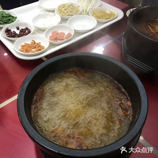 杨春艳过桥米线(恒隆商城店)
