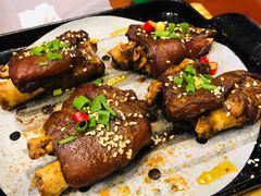 烤猪蹄-有位虾匠·香辣蟹·小龙虾(李村店)