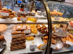 现烤面包-罗森尼娜(德思勤店)