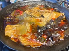 -桥边小楼·手工云南菜·古城观景小楼
