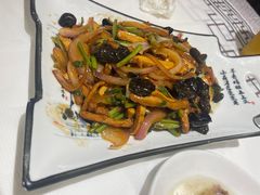 -吴山贡鹅(罍街店)