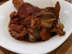 金牌酱棒骨-上关雪東北菜(中房金谊店)