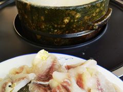 -南渝食府.墨脱石锅松茸鸡