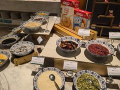 -筠咖啡西餐厅(上海国展宝龙丽筠酒店)