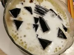 -佰搭果·广式茶餐厅(西华路店)