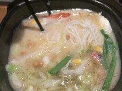 -阿香米线(大唐西市大润发店)