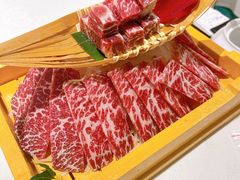 上房三色牛肉船-上房火鍋(新天地店)