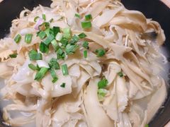 洞庭名笋-佬麻雀·新湘菜(珠海金发购物中心店)
