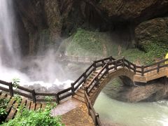 -龙水峡地缝景区
