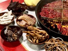 -厂花素芬九宫格火锅(益州大道店)