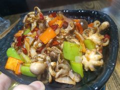 酱爆八爪鱼-三鼎甲烧烤城