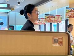 -海底捞火锅(珠影星光城夜宵主题店)