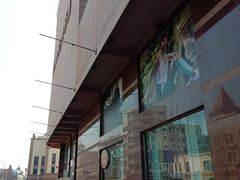 -百盛(中山路店)
