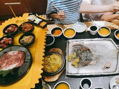 -犟牛家·榴莲烤肉(五棵松店)