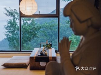过云山居 的公共空间里，最喜欢的就是这间茶室了
