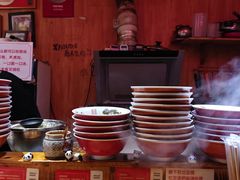 -老龙亭拉面店