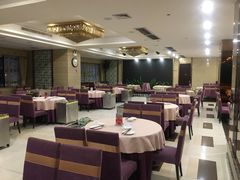 大堂-竹溪百福酒家(同和店)