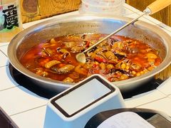 -八一路好吃街(雨田商务大厦店)