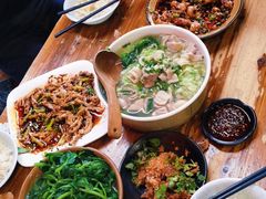 -朱大嘴肥肠血旺(福字街店)