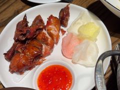 -爱碗亭·鲜炒湖南菜(壹城中心店)