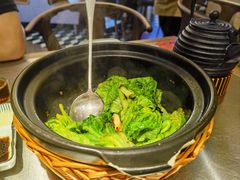 -潮界(LU·ONE凯德晶萃广场店)