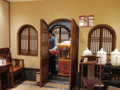 -唐山宴百姓府邸院落中餐