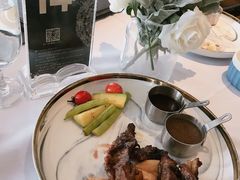 香烧极佳级牛肋条-哈布斯扒房(华发商都店)