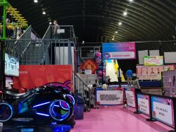 -失重星球乐园·蹦床馆(欢乐谷店)