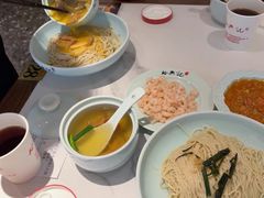 -裕兴记•蟹黄面馆(人民广场店)