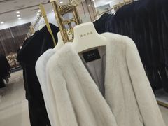 -肃宁华斯国际裘皮城