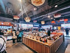 自助取餐区-八一好吃街·高品美食广场