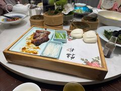 -火福·天湖阁大闸蟹博物馆主题餐厅(浅水湾店)
