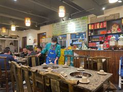大堂-肖肖酸萝卜鱼火锅(总店)