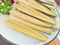 -山河屯铁锅炖·非遗东北菜(南山店)